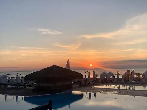 Sunflowers Summer Home Apartment Lozenets