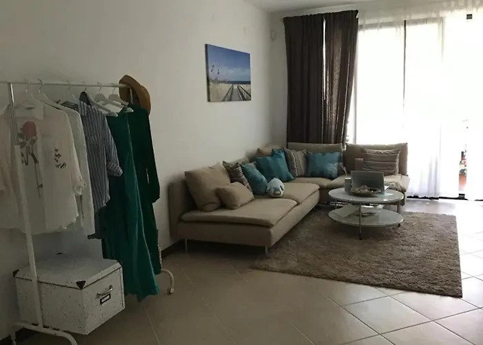 Apartment Sunflowers Summer Home Lozenets